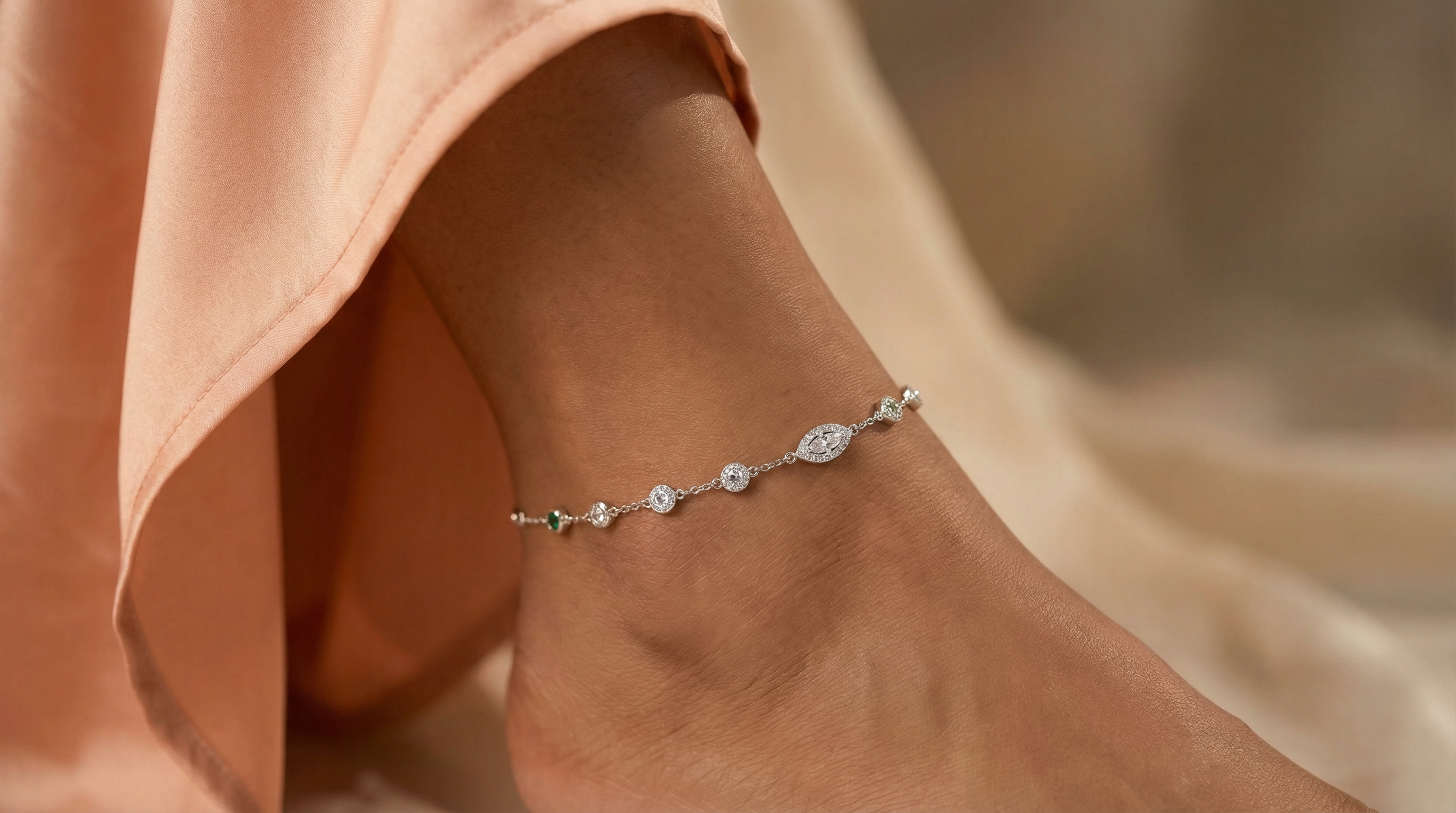 Venture anklet